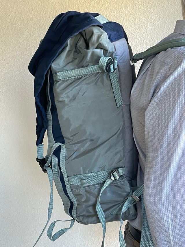 Mochila R-SPORT montaña 60x30x25 cm