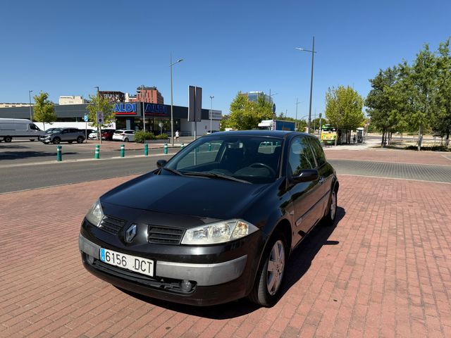 Renault Megane 1.5 DCI 100 CV 3 PUERTAS
