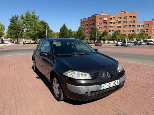 Renault Megane 1.5 DCI 100 CV 3 PUERTAS
