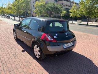 Renault Megane 1.5 DCI 100 CV 3 PUERTAS