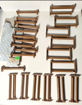 STS Scalextric lote de soportes de elevación. 23 u