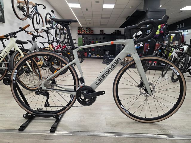 Cannondale Synapse Carbon 4 NUEVA