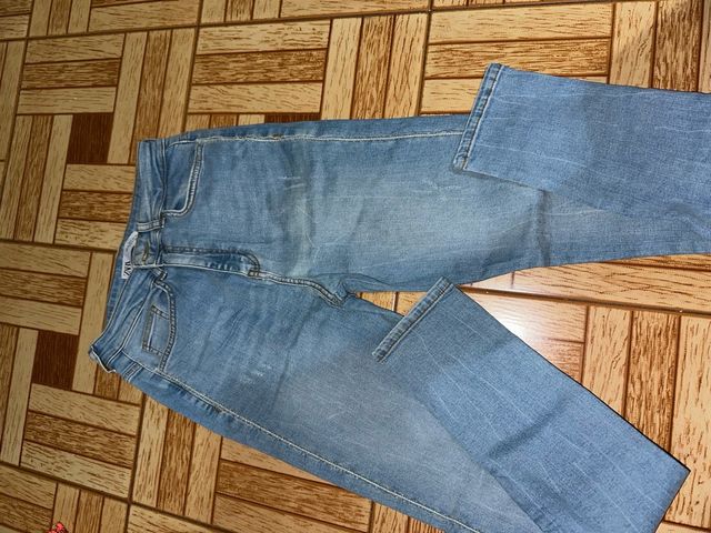 Vaqueros pitillo Zara azules