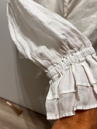 Camisa Zara Blanca Manga Larga Volantes lino