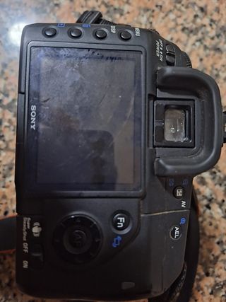 Cámara Sony DSLR-A200