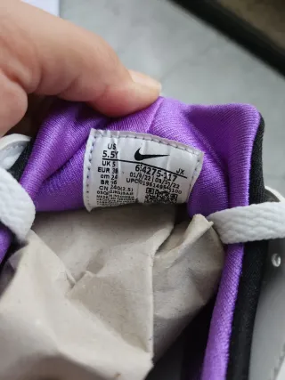 Scarpe Nike Huarache Viola e Bianche