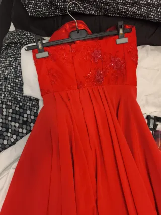 Vestidos rojo y colores de fiesta