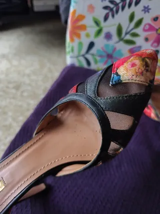 Zapatos de tacón con pulsera al tobillo 40