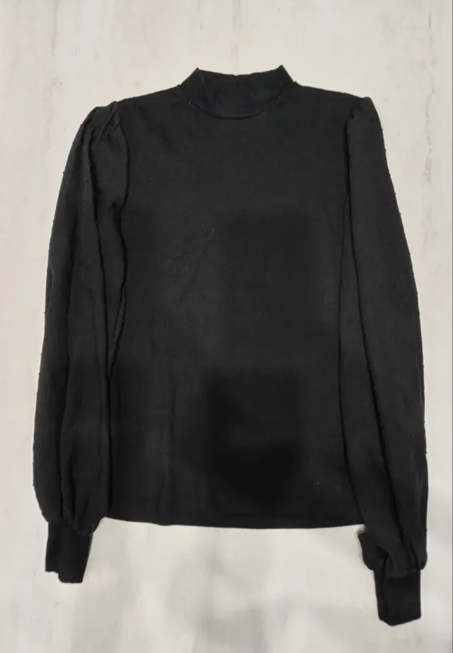 Maglioncino donna collo alto nero