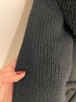 Chaqueta Stradivarius Negra mujer muy calentita