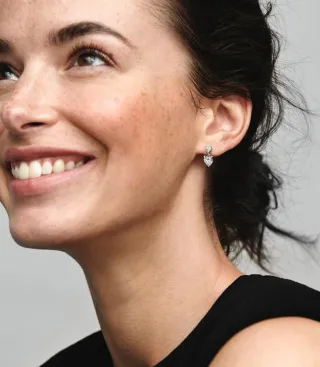 Pendientes de Plata Doble Corazón Brillante