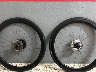 Ruedas de carbono Roval VENDO O CAMBIO por similar