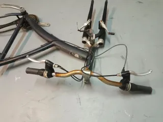 Bicicleta 28. Sin ruedas 10€