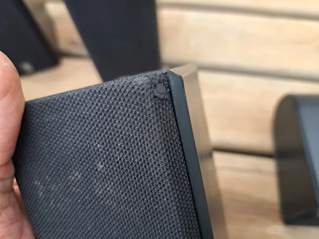 Altavoces Yamaha Negros