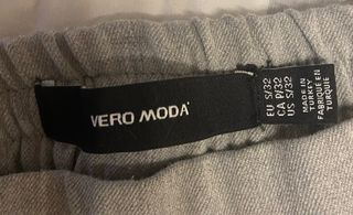 Pantalón de vestir gris t. 38