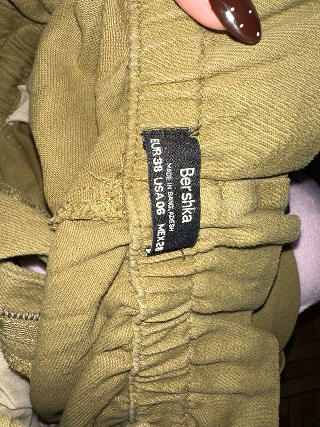 Pantalón cargo verde militar