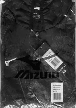 Cortavientos negro Nagasaki Micro de Mizuno M