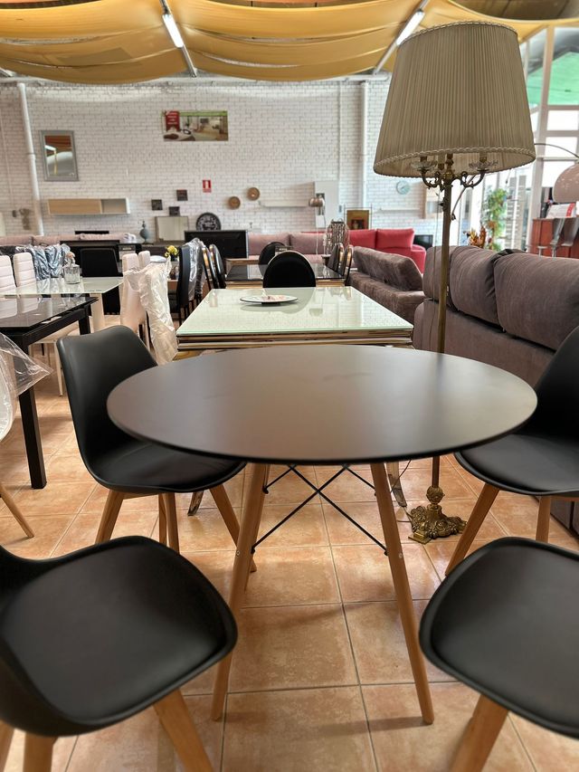 Mesa de jantar redonda moderna preta NOVA