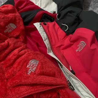 Chaqueta The North Face HyVent Retro Y2K