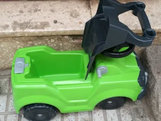 Correpasillos verde con volante