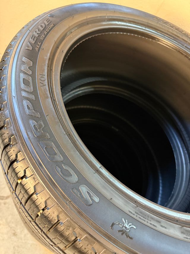 Neumáticos Pirelli Scorpion 275/45 R20