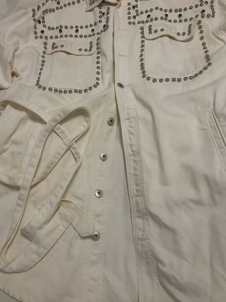 Chaqueta blanca tachuelas Talla L/XL