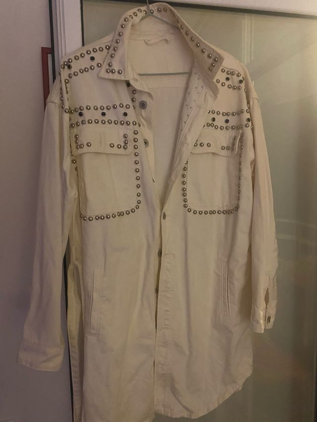 Chaqueta blanca tachuelas Talla L/XL