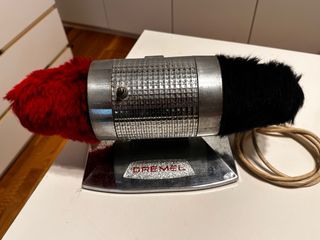 Pulidor de zapatos Dremel con cepillos