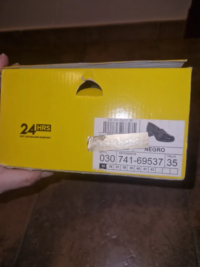 Zapatos salón 24 HRS mujer negros