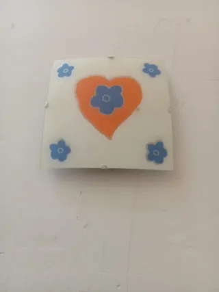 Lámpara de techo corazón y flores