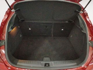 Infiniti Q30 1.6 Premium