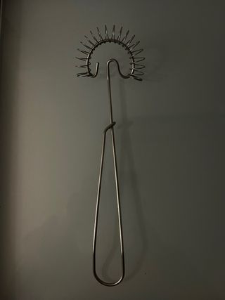 Frusta a molla in metallo