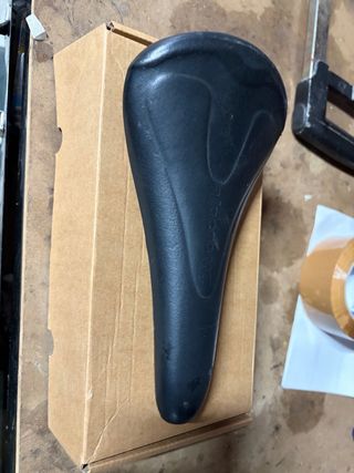 Sillín Alpcross Negro