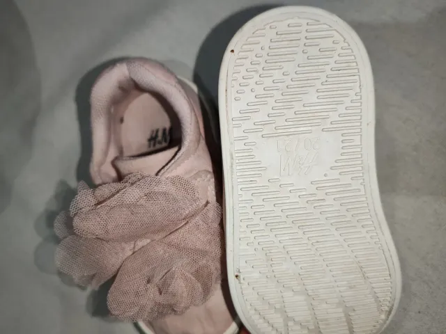 Zapatos de bebe niña h&m