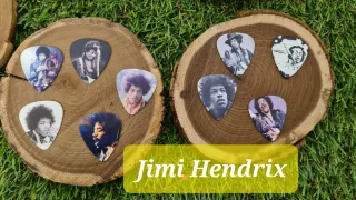 Collana plettro chitarra varie band