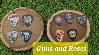 Collana plettro chitarra varie band