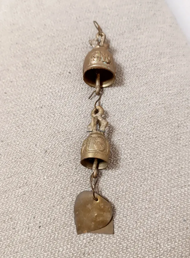 Antiche rare campane buddiste in bronzo