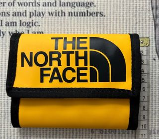Cartera The North Face amarilla