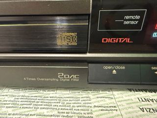 Lettore CD Technics SL-P230 con 2 DAC