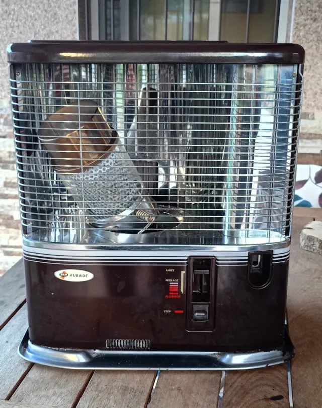 Estufa de parafina Aubade Marrón/Plata