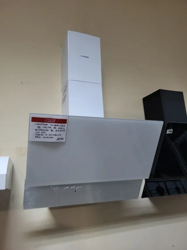 Campana extractora cristal