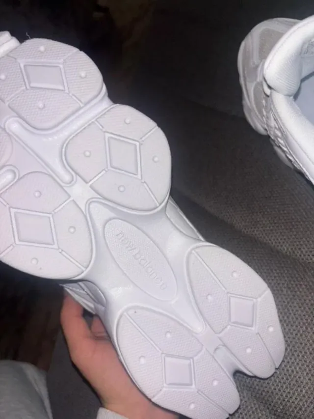 New Balance 9060 Bianco