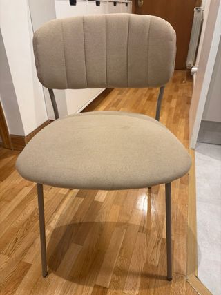 Mesa redonda cristal y 4 sillas