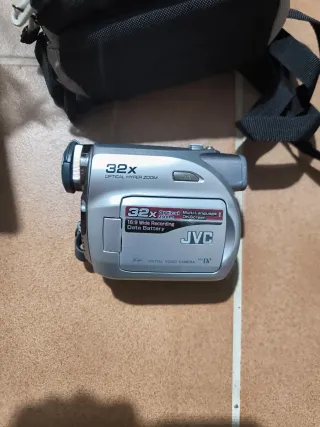 cámara de vídeo  JVC GR-D360E Digital  Leer bien