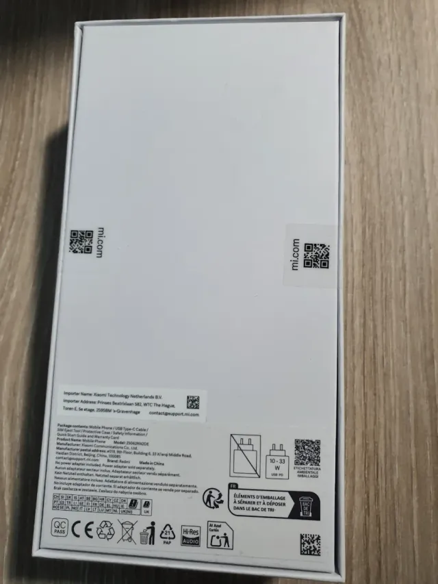 Redmi 15 7000mAh FHD+