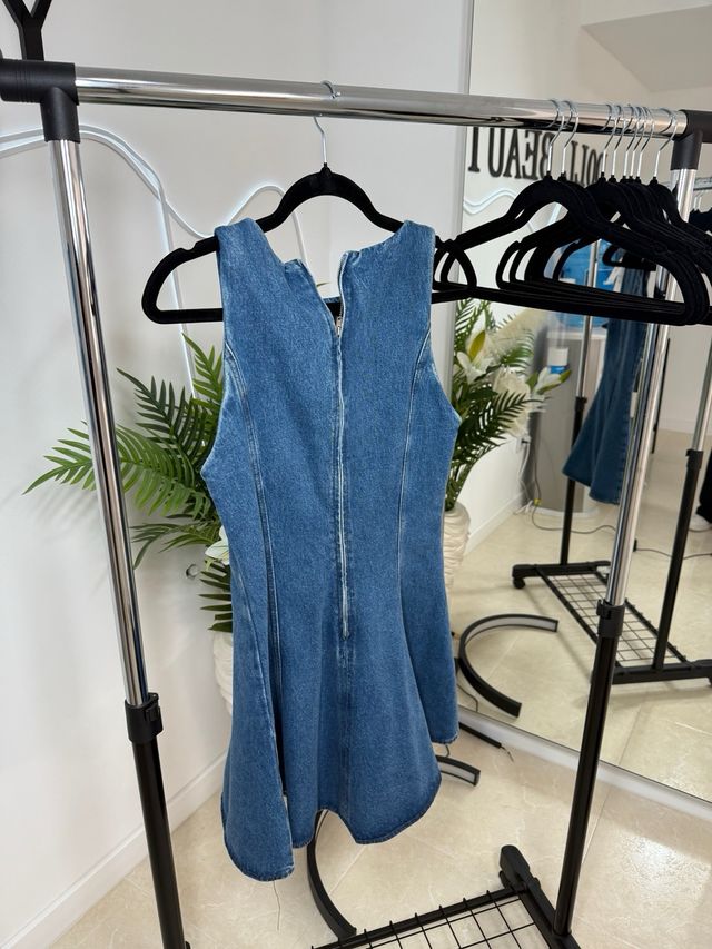 Vestido vaquero sin mangas