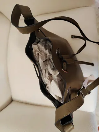 Borsa a secchiello Coccinelle verde oliva nuova