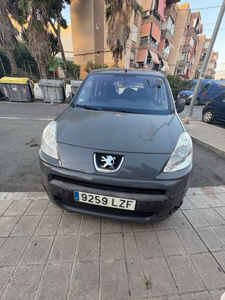 Peugeot Partner 2011