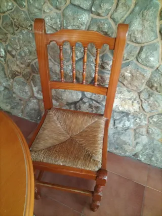 Mesa extensible madera + 4 sillas