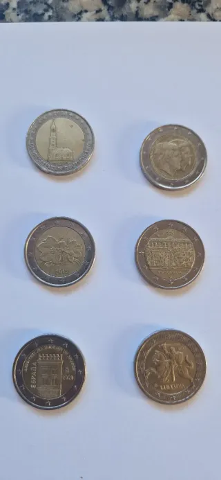 Lote de monedas 2 euros cada una 10€ Lote 80€
